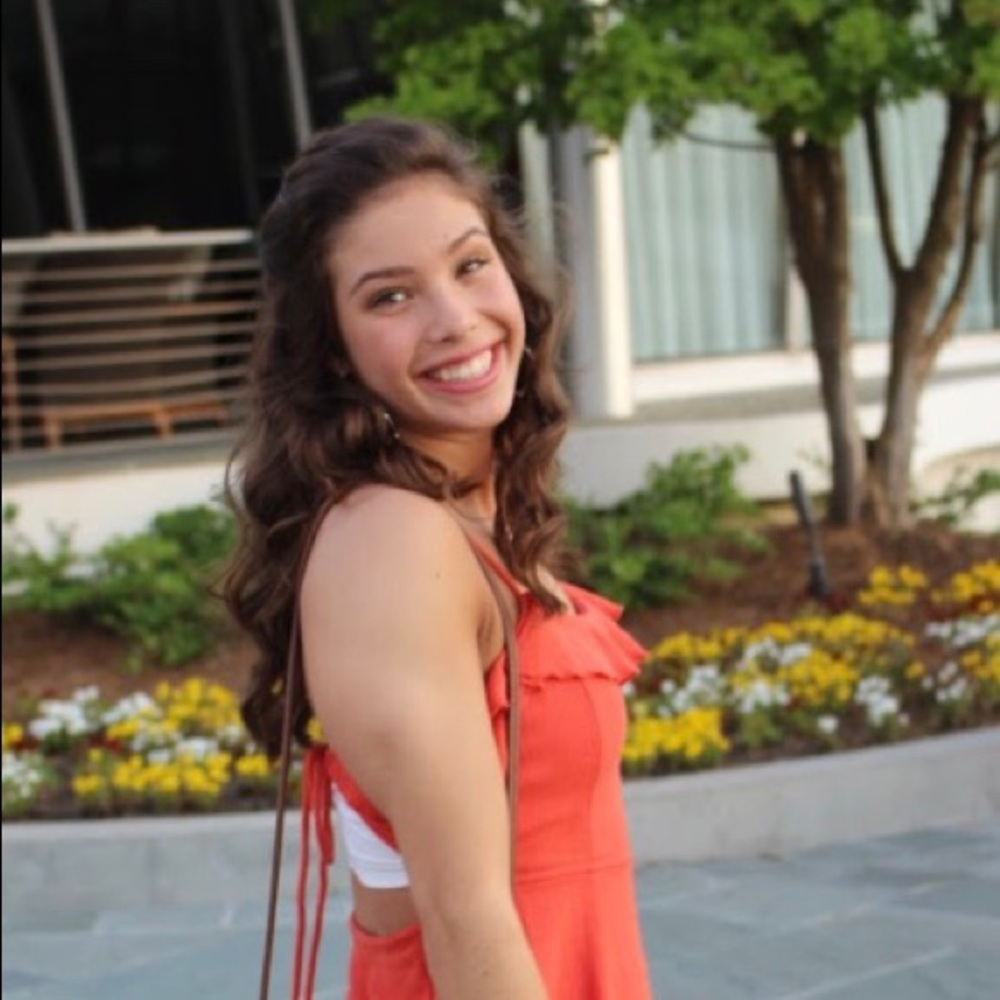 Meet your Posher, Mekayla
